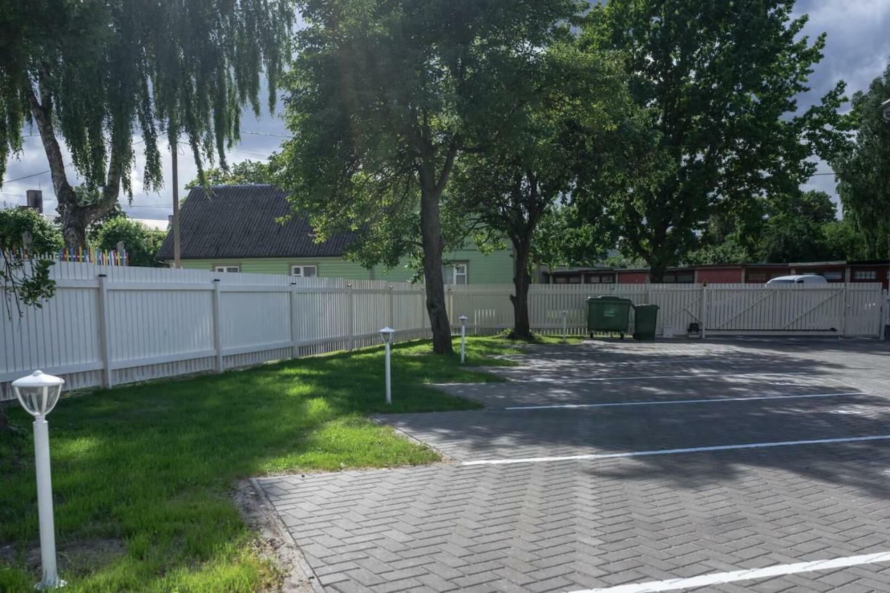 Kalamehe Modern Apartment 2 Near City Center Pärnu Extérieur photo